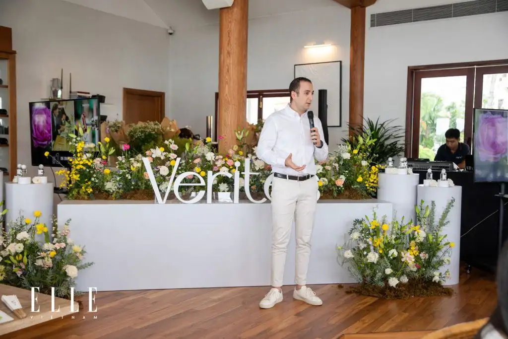 Verites và những tầng hương mùa Hạ